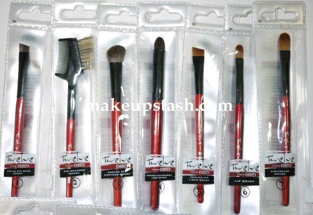 Eye Makeup Brushes. #2 Eye Grooming Brush (S$17.90