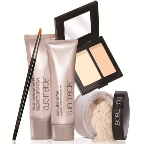 Four Steps for a Flawless Face with Laura Mercier