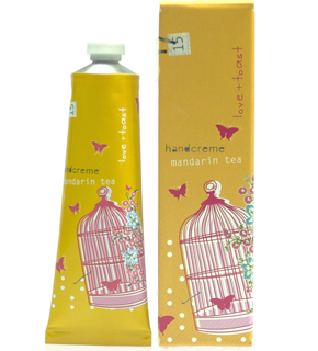 Review | Love & Toast Handcreme in Mandarin Tea