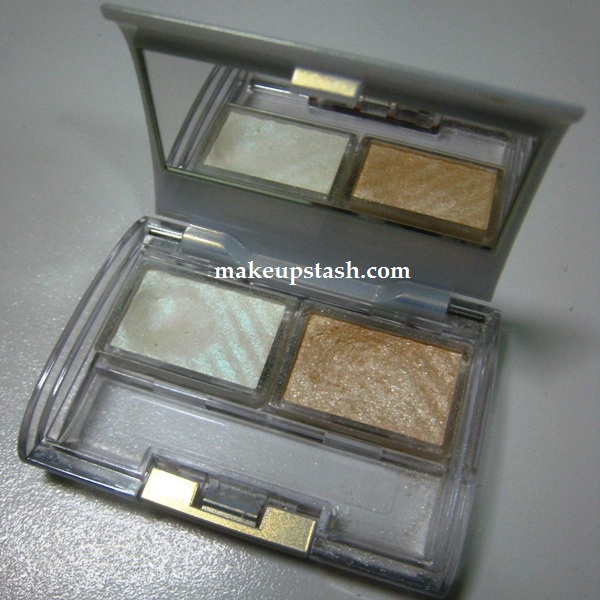 Makeup Memories | Shiseido Pieds Nus (pN) Eye Shadow Duo in SP 001